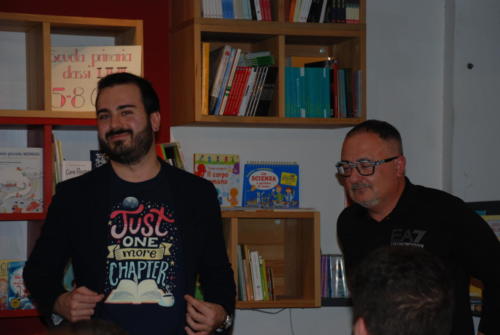 Presentazione di “Tre stanze” alla Libreria Sant'Andrea di Vercelli (08/11/2019) 10