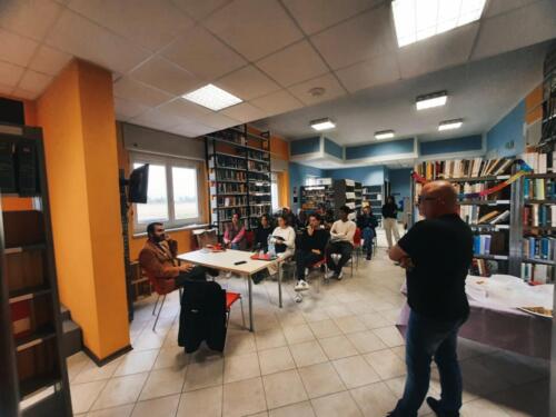 Presentazione "Lo stagista terrorista" alla Biblioteca di San Germano (24/09/2022) 6